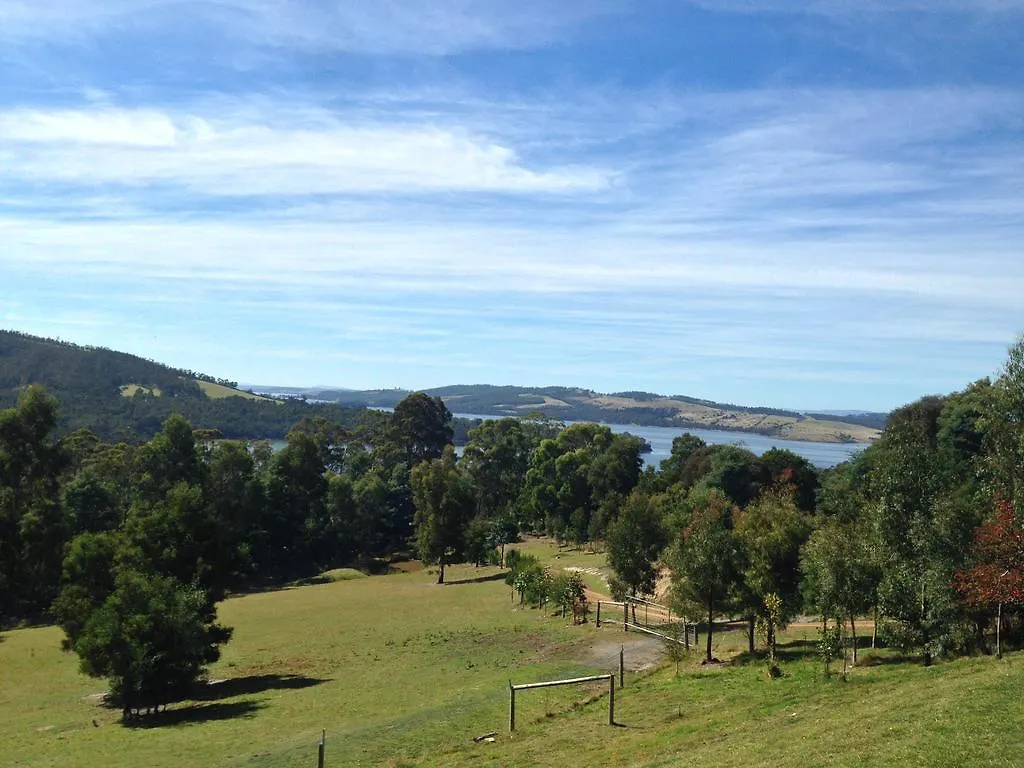 Arjuna Ridge Bed And Breakfast Hobart