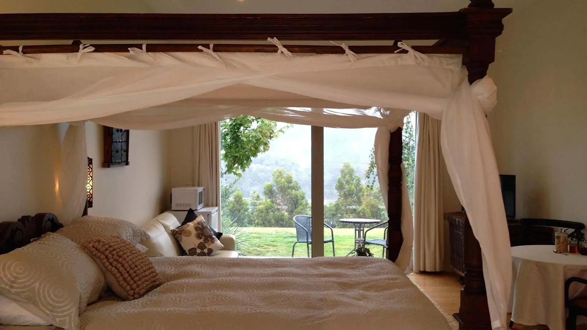 Arjuna Ridge Bed And Breakfast Hobart